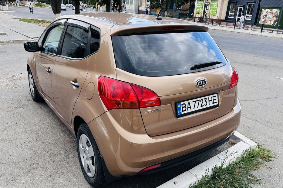 Продам Kia Venga 2012 года в г. Знаменка, Кировоградская область