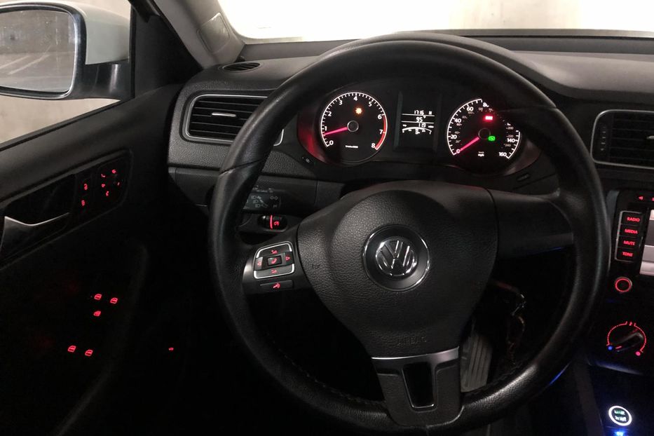 Продам Volkswagen Jetta 2010 года в Одессе