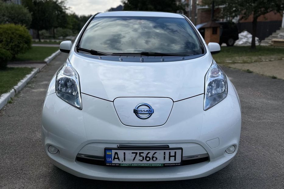 Продам Nissan Leaf 30 kw 2016 года в Киеве