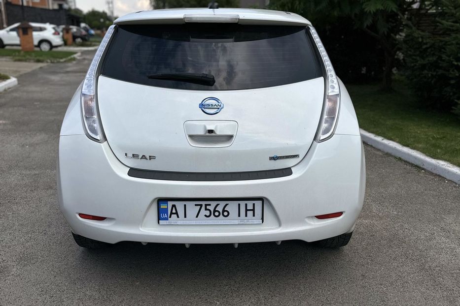 Продам Nissan Leaf 30 kw 2016 года в Киеве