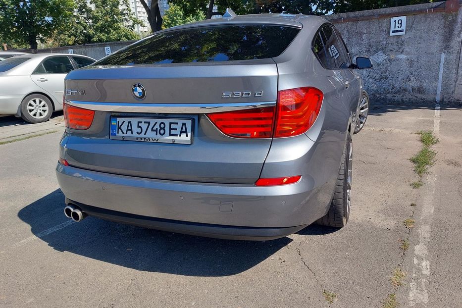 Продам BMW 5 Series GT Grand Turismo Diesel  2010 года в Киеве