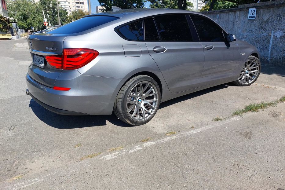 Продам BMW 5 Series GT Grand Turismo Diesel  2010 года в Киеве