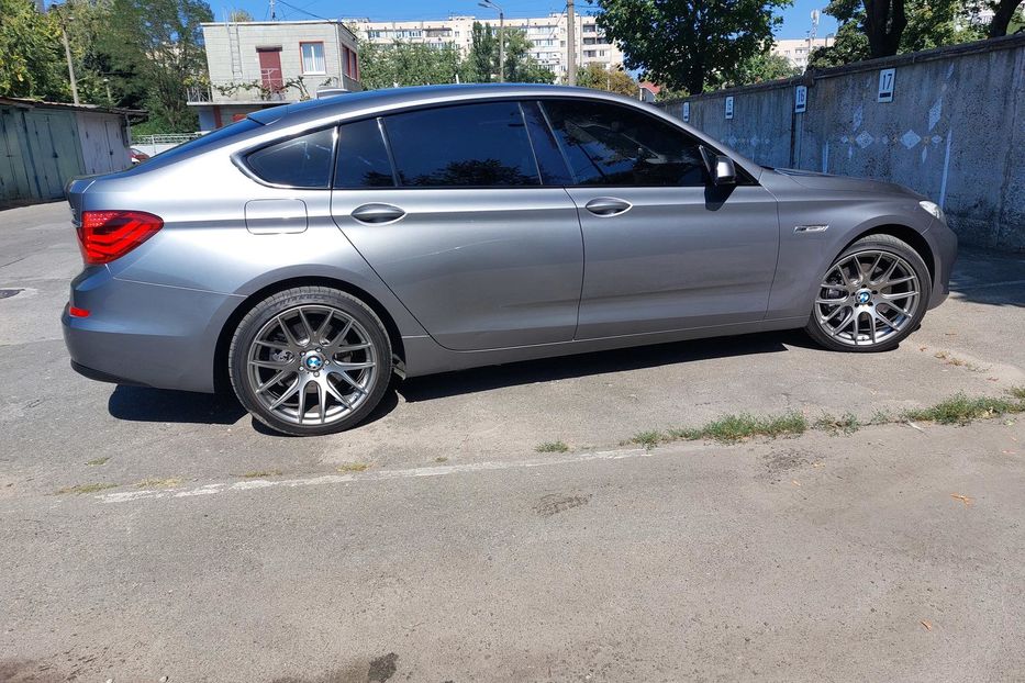 Продам BMW 5 Series GT Grand Turismo Diesel  2010 года в Киеве