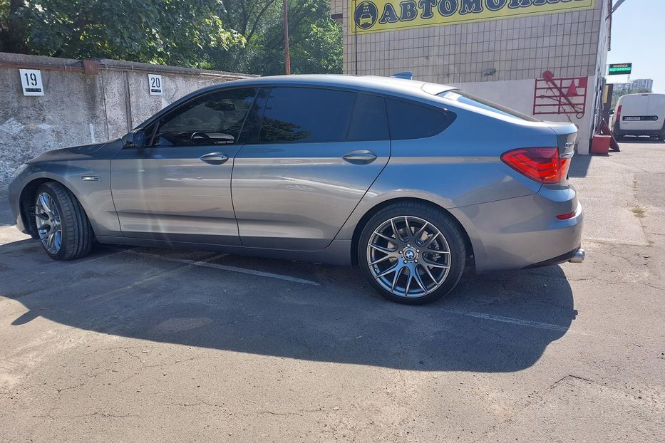 Продам BMW 5 Series GT Grand Turismo Diesel  2010 года в Киеве