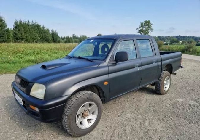 Продам Mitsubishi L 200 2002 года в Харькове