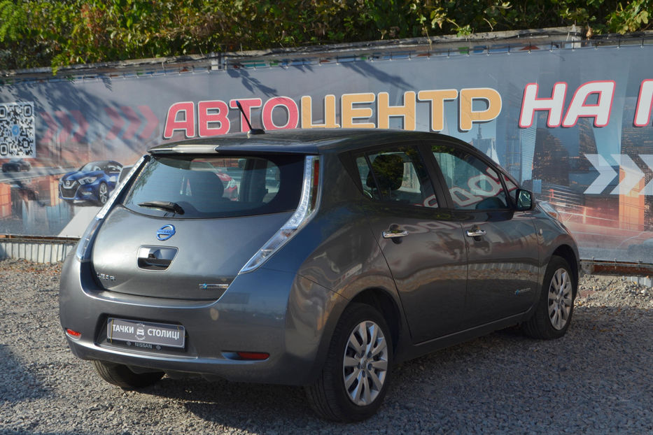 Продам Nissan Leaf 2014 года в Киеве