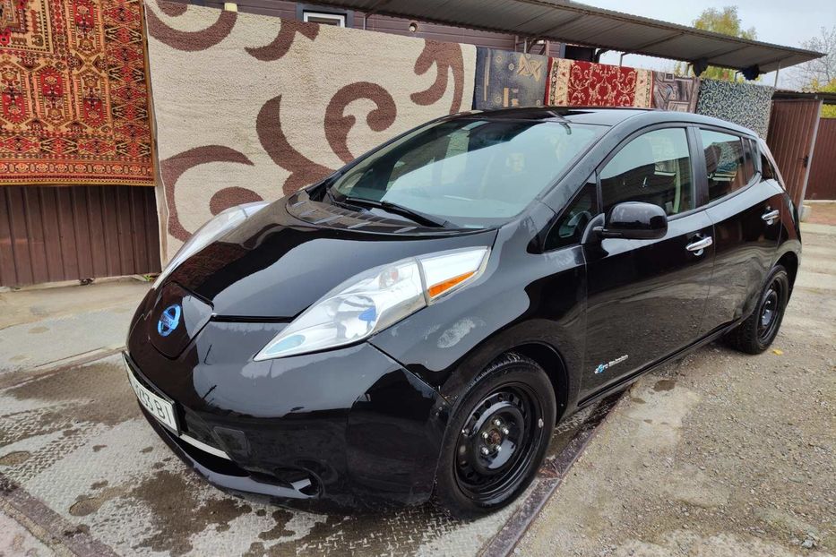 Продам Nissan Leaf 2013 года в г. Бровары, Киевская область