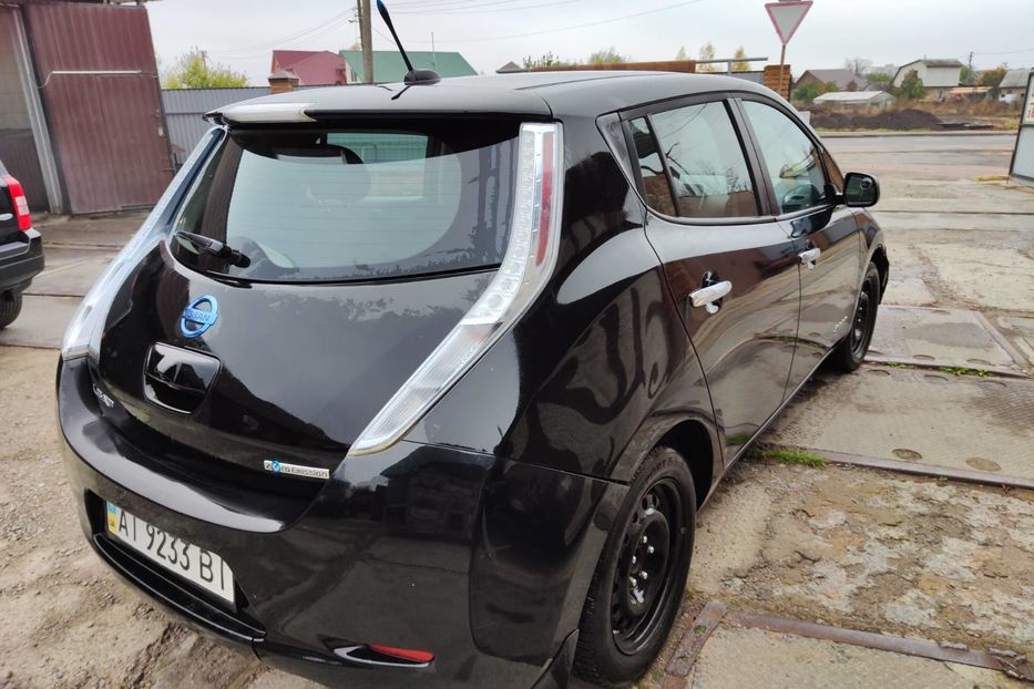 Продам Nissan Leaf 2013 года в г. Бровары, Киевская область