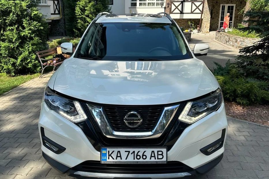 Продам Nissan Rogue SL 2017 года в Киеве