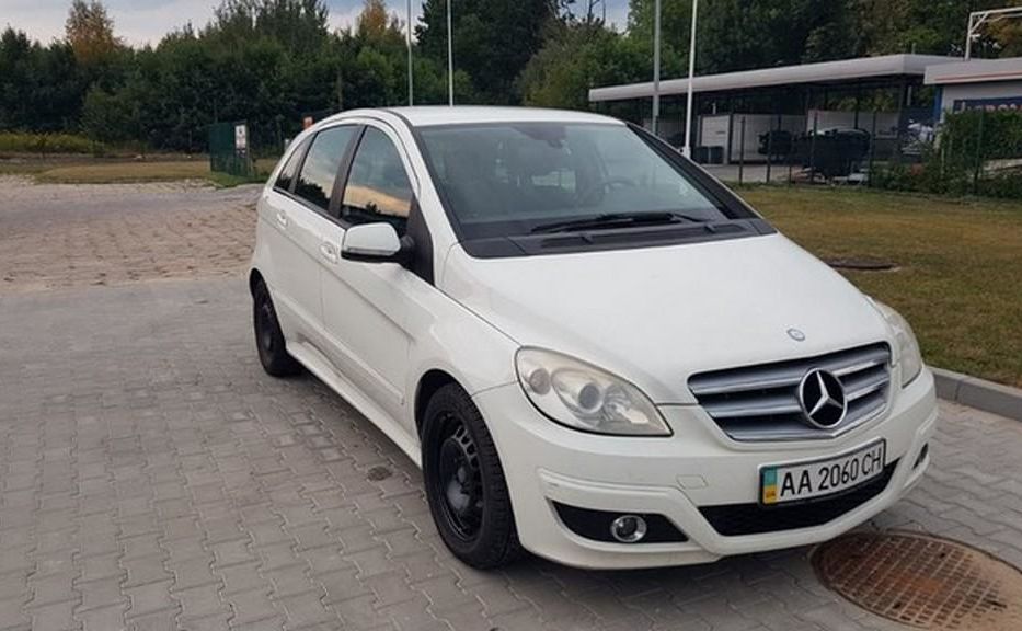 Продам Mercedes-Benz B 180 2008 года в Киеве