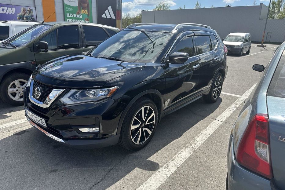 Продам Nissan Rogue SV AWD 2018 года в Полтаве