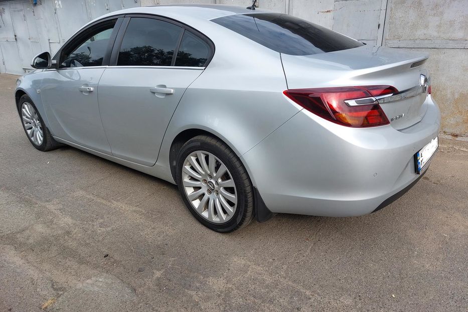 Продам Opel Insignia Дизель Автомат  2015 года в Киеве