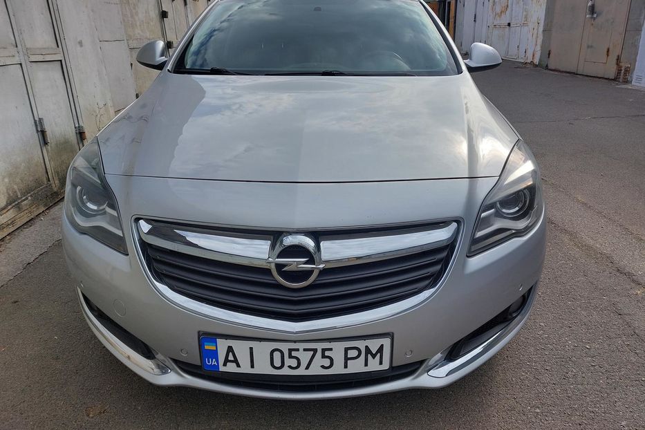 Продам Opel Insignia Дизель Автомат  2015 года в Киеве