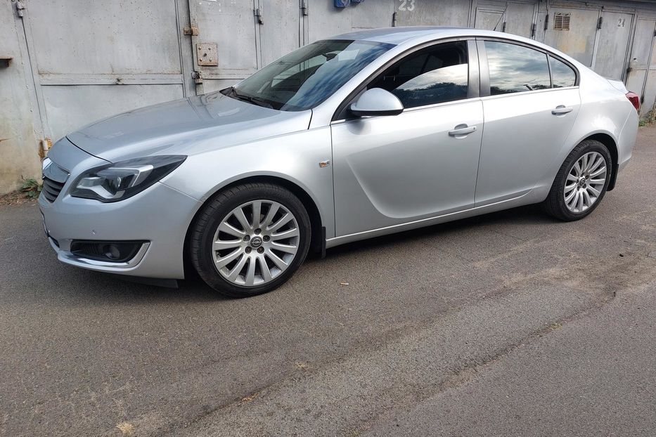 Продам Opel Insignia Дизель Автомат  2015 года в Киеве