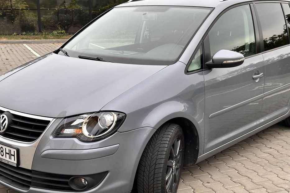 Продам Volkswagen Touran 2010 года в Луцке