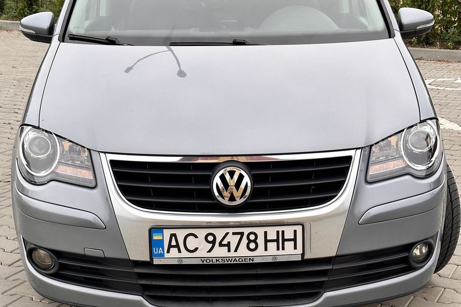 Продам Volkswagen Touran 2010 года в Луцке