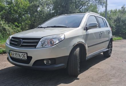 Продам Geely MK Cross 2014 года в Киеве