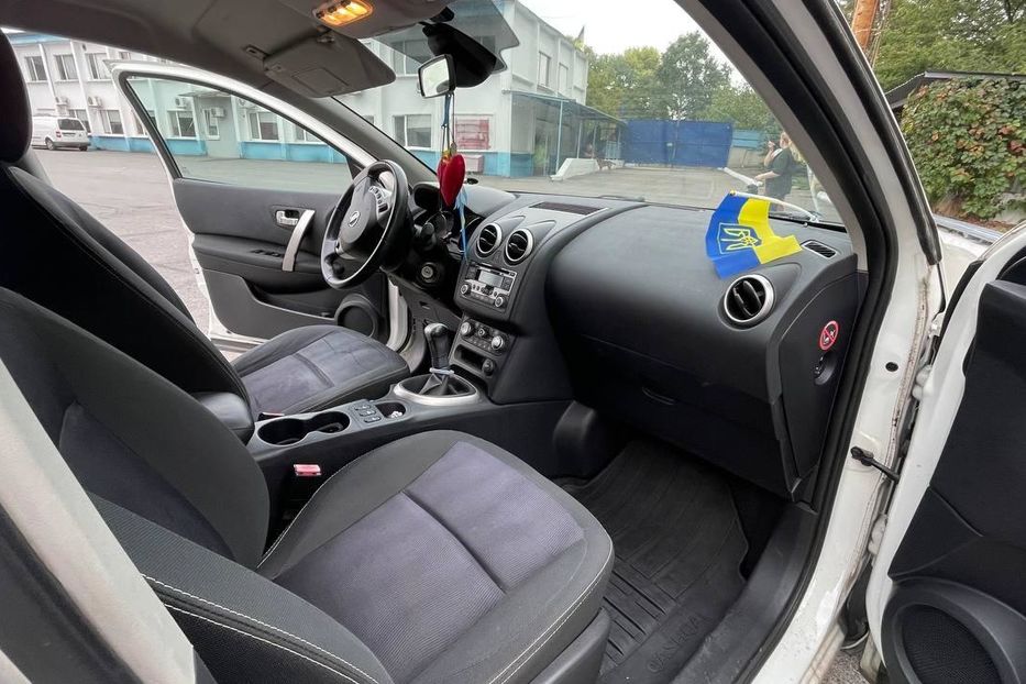 Продам Nissan Qashqai 2013 года в Днепре