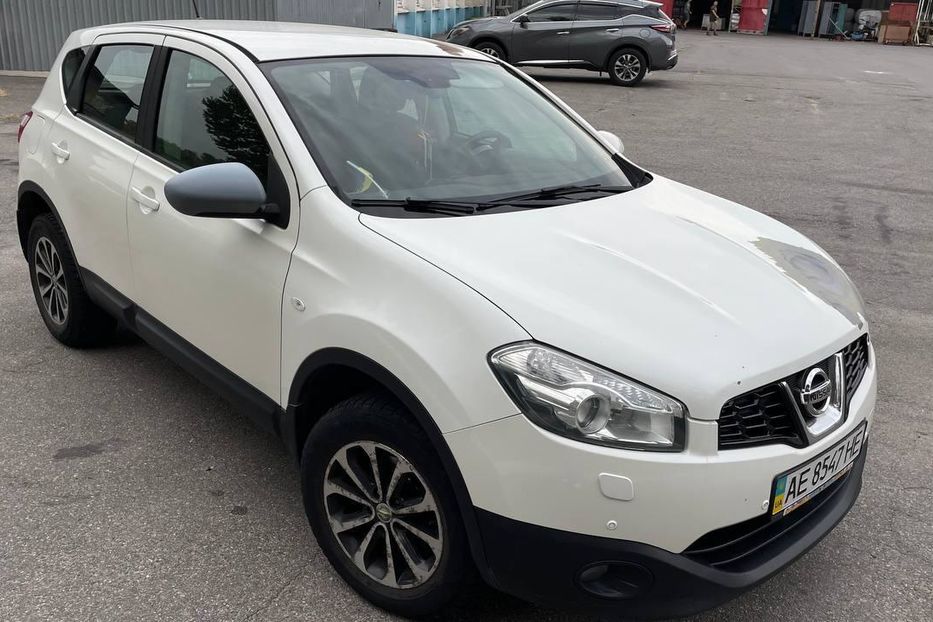 Продам Nissan Qashqai 2013 года в Днепре