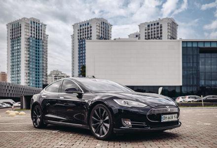 Продам Tesla Model S 2013 года в Одессе