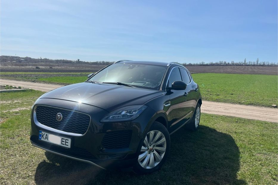 Продам Jaguar E-Pace 2017 года в Киеве