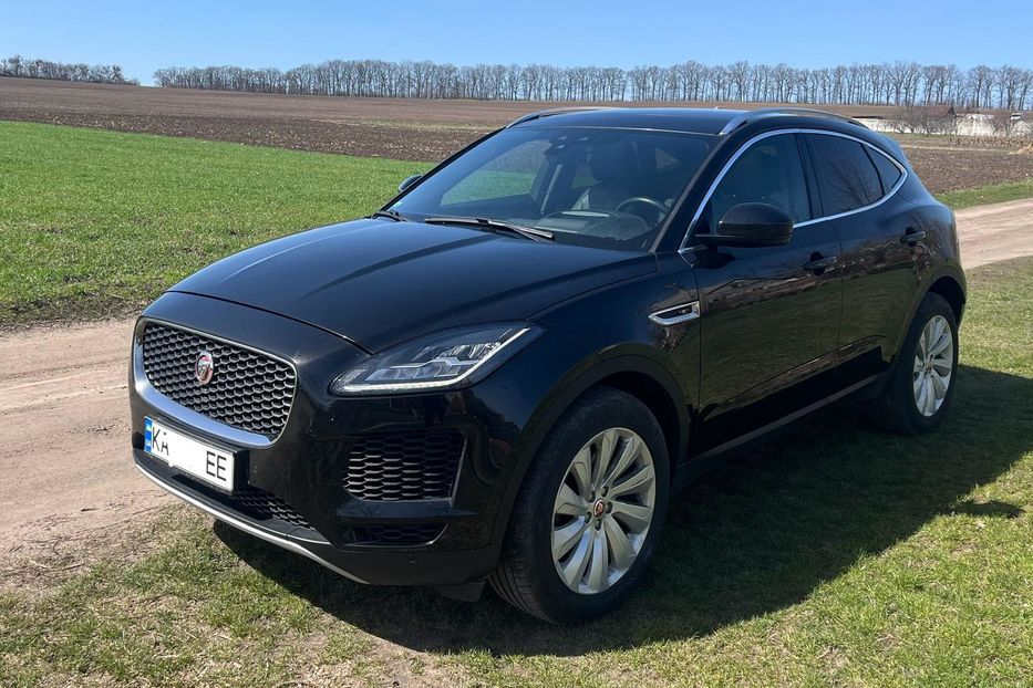 Продам Jaguar E-Pace 2017 года в Киеве