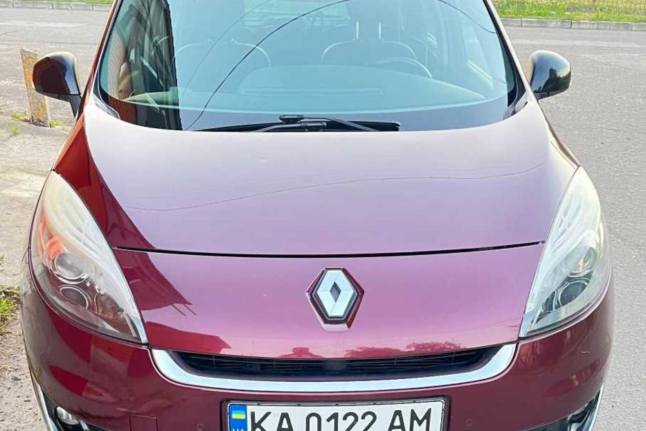 Продам Renault Grand Scenic III Bose 2013 года в Киеве