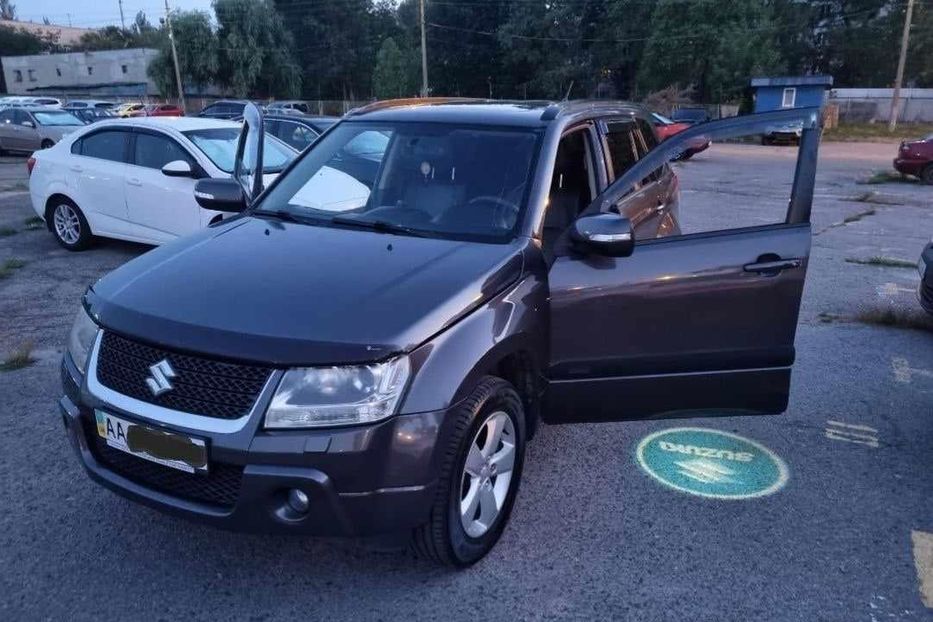 Продам Suzuki Grand Vitara 2010 года в Киеве