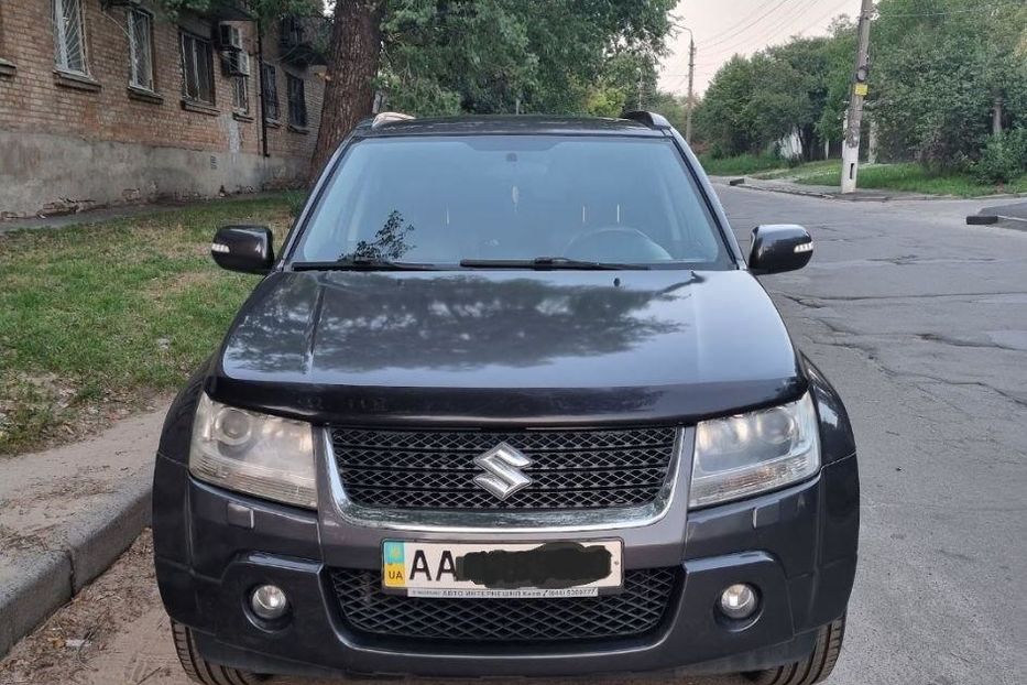 Продам Suzuki Grand Vitara 2010 года в Киеве