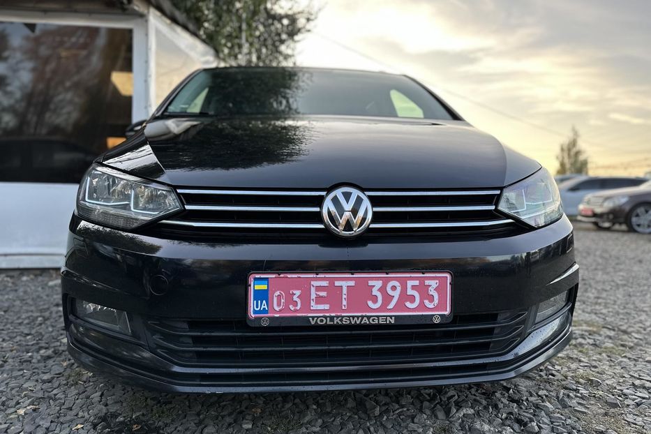 Продам Volkswagen Touran 2017 года в Луцке