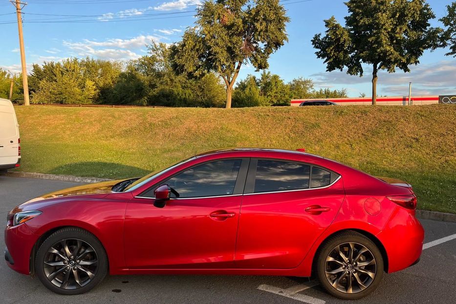 Продам Mazda 3 Touring 2014 года в г. Кривой Рог, Днепропетровская область