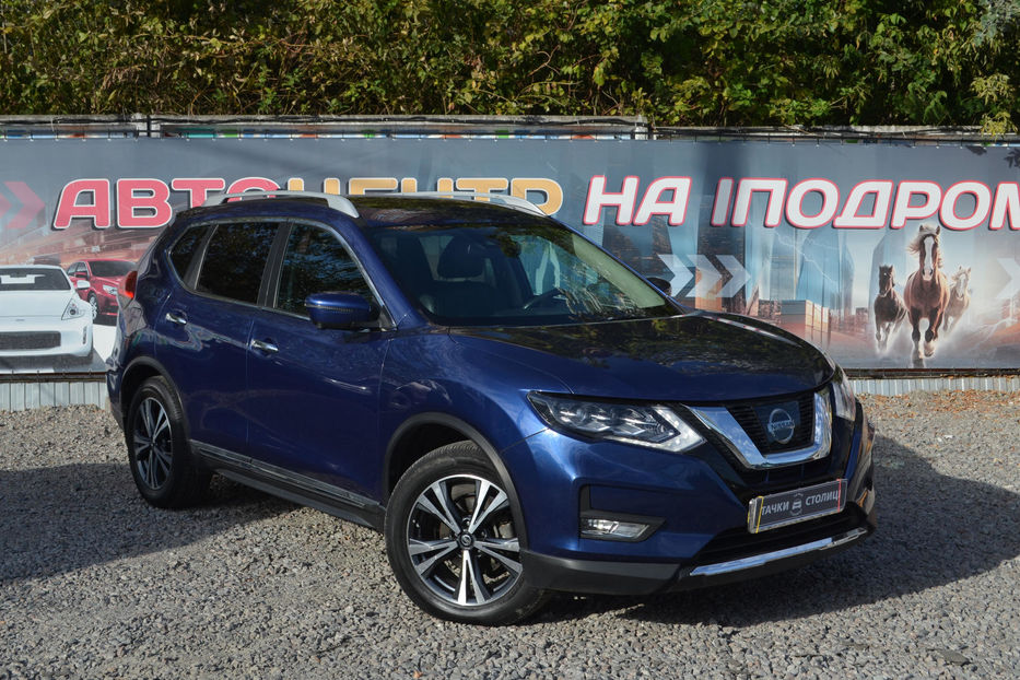 Продам Nissan Rogue 2017 года в Киеве