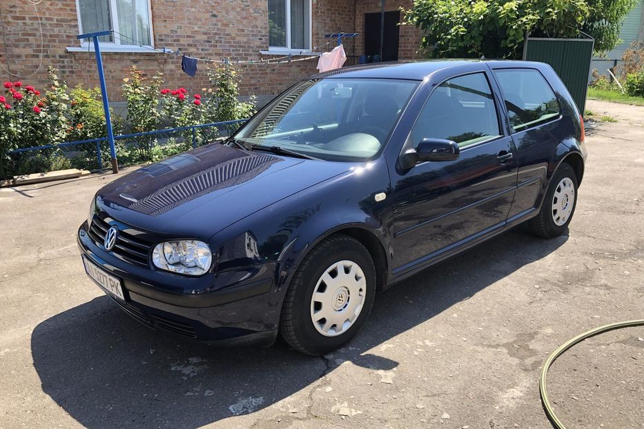 Продам Volkswagen Golf IV 1999 года в Киеве