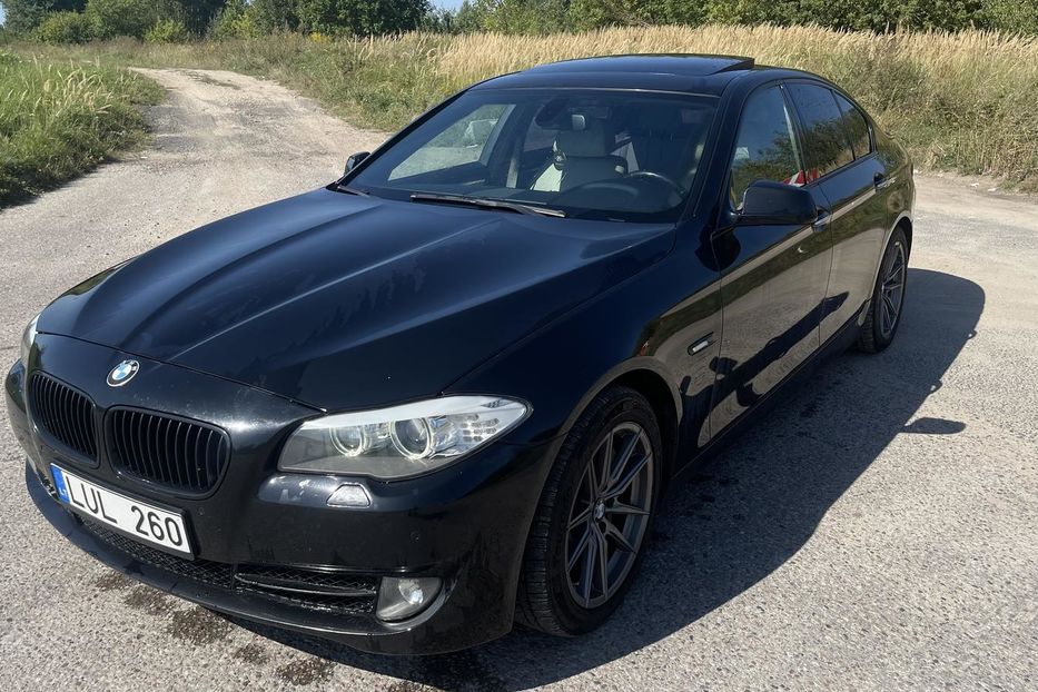 Продам BMW 535 535ih 225kw 2012 года в Киеве