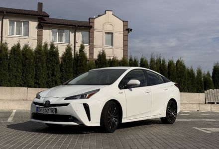 Продам Toyota Prius 2019 года в Ровно