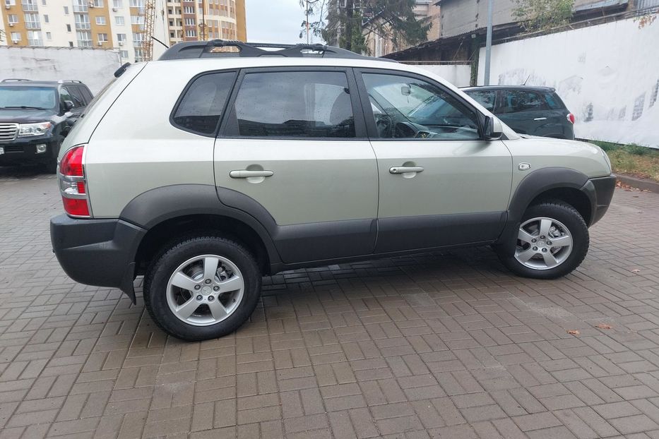 Продам Hyundai Tucson Газ-4 2007 года в Киеве