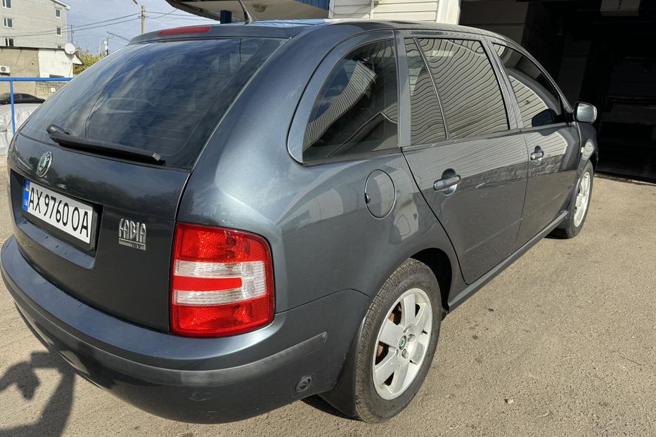 Продам Skoda Fabia 2006 года в Харькове