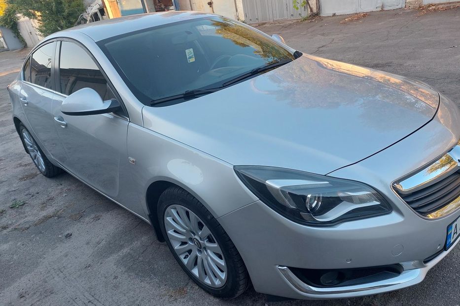 Продам Opel Insignia Автомат 2015 года в Киеве