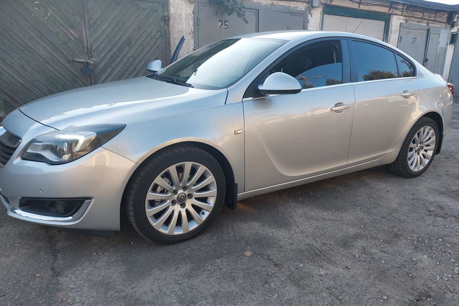 Продам Opel Insignia Автомат 2015 года в Киеве