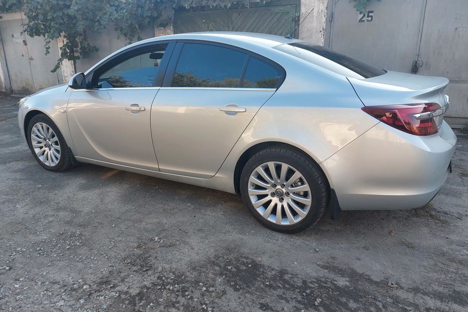 Продам Opel Insignia Автомат 2015 года в Киеве