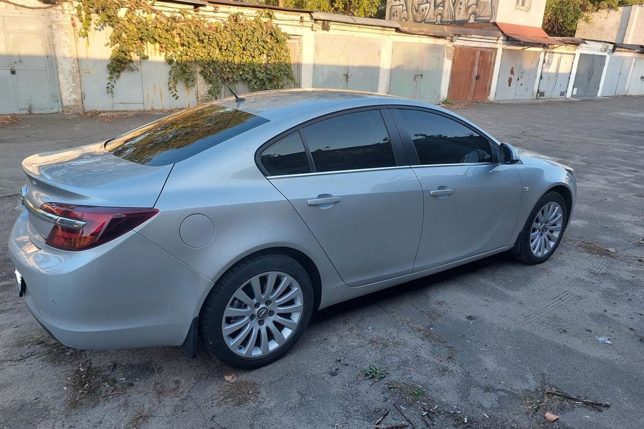 Продам Opel Insignia Автомат 2015 года в Киеве