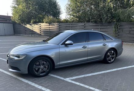 Продам Audi A6 2013 года в Киеве