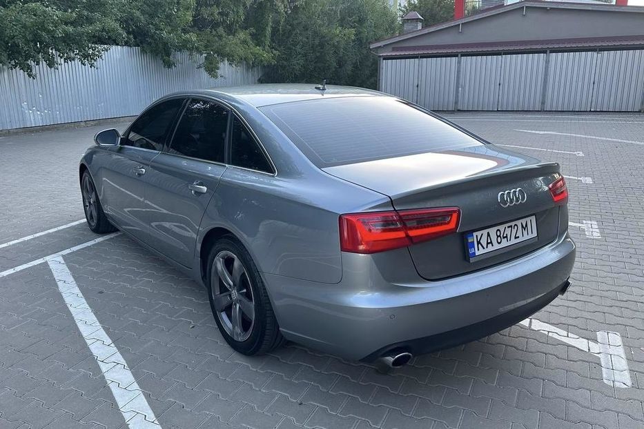 Продам Audi A6 2013 года в Киеве