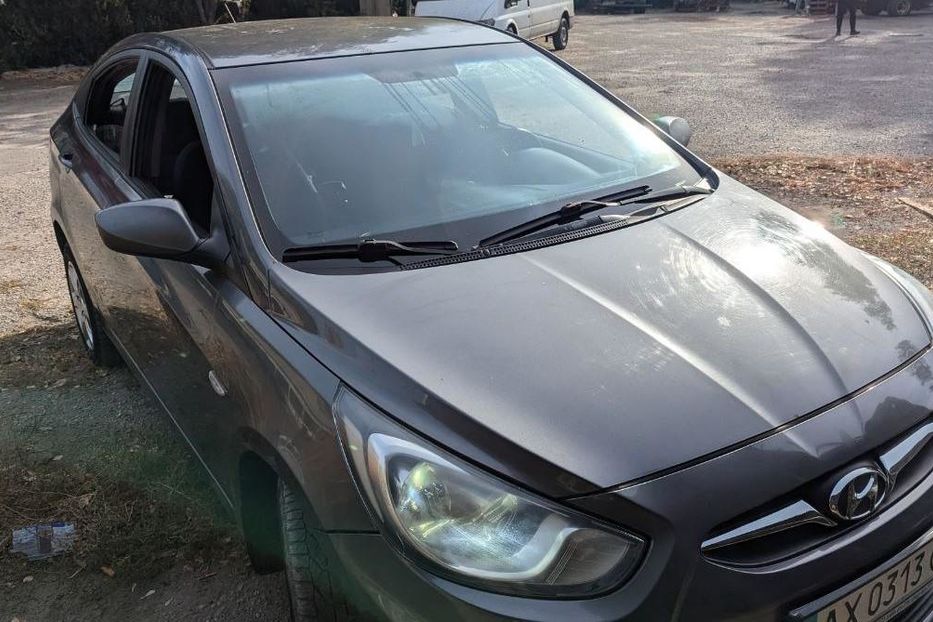 Продам Hyundai Accent  Comfort 2012 года в Харькове