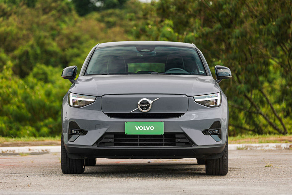 Продам Volvo A C40 RECHARGE ULTIMATE 2022 года в Харькове