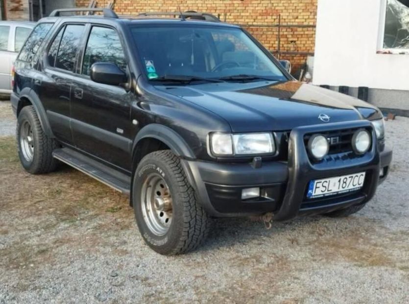 Продам Opel Frontera 2000 года в Киеве