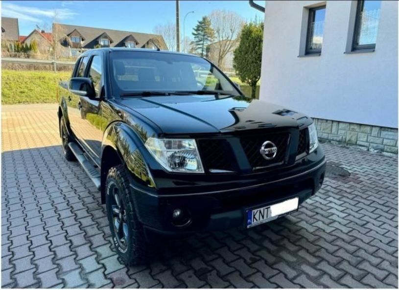 Продам Nissan Navara 2010 года в Киеве