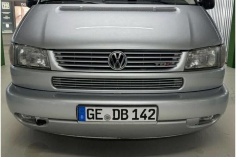 Продам Volkswagen T4 (Transporter) пасс. 2000 года в Киеве