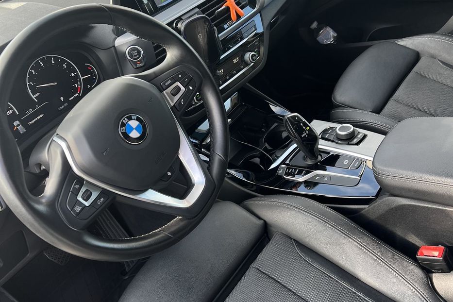 Продам BMW X3 G01 2018 года в Киеве