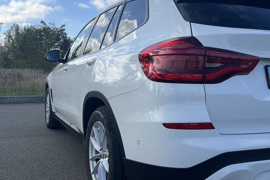 Продам BMW X3 G01 2018 года в Киеве